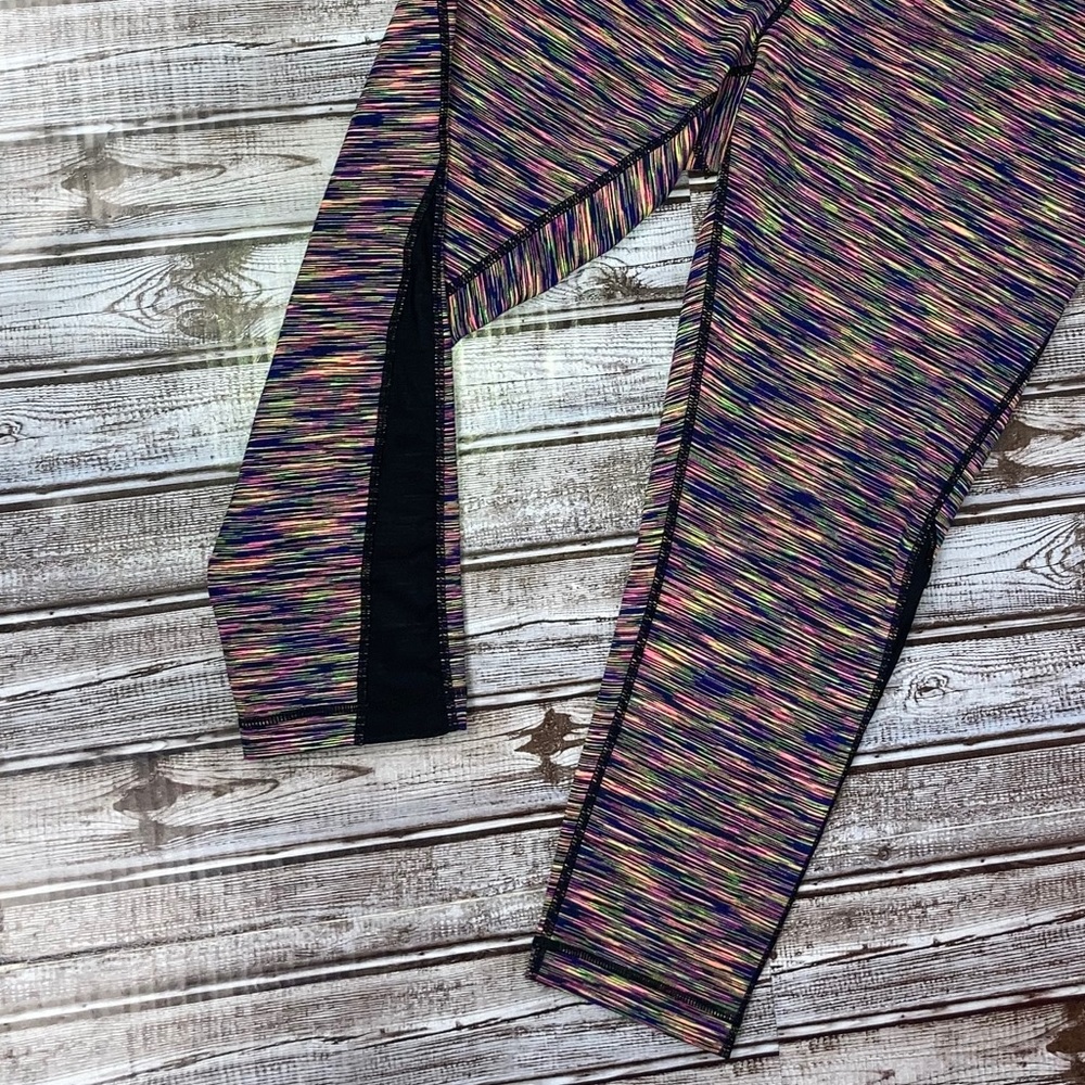 Zella Cosmic Colorful Capri Leggings Size Lg EUC - Picture 10 of 16